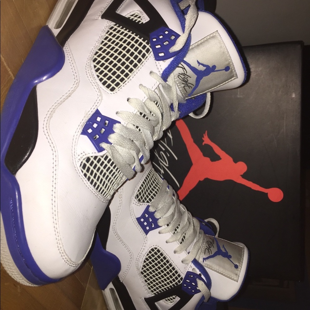 Retro Motorsport Jordan 4s Men’s